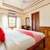 Отель OYO 23047 Rkv Golden Petal Houseboat 3 Bhk, фото 2