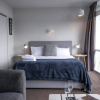 Отель Centrally Located Light-filled Studio w/ Parking, фото 3