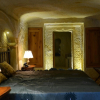 Отель Golden Cave Suites, фото 3