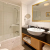 Отель Radisson Hotel & Suites Sydney, фото 4