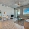 Отель FRONTDESK Vantage Apts Edge District St Pete, фото 13