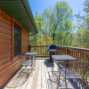 Отель Downtown Getaway by Heritage Cabin Rentals, фото 6
