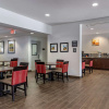 Отель Comfort Inn & Suites, фото 10