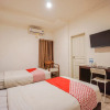 Отель Oyo 1224 The White House Hotel, фото 5