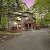 Отель Pocono Escape - Cozy 5br - Sauna-billiard 5 Bedroom Home by RedAwning, фото 30