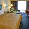 Отель Clarion Inn & Suites By Hampton Convention Center, фото 2