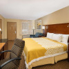 Отель Days Inn by Wyndham Thomaston, фото 2