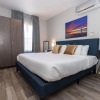 Отель 204 Stylish King Bed Suite, фото 3