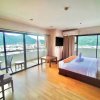 Отель M1701 Sea View Apartment at 100 mt From the Beach, фото 4