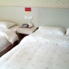 Отель Yichang Baihe Hotel, фото 1
