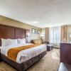 Отель Comfort Inn & Suites Dayton North, фото 4