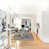 Отель Sanders Leaves - Charming 3-bdr Apt With City View, фото 5