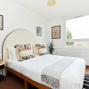 Отель The Kennington Park Crib - Lovely 2bdr Flat With Garden, фото 4