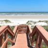 Отель Going Coastal Beach House by Vtrips, фото 15