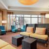 Отель Hilton Garden Inn Saskatoon Downtown, фото 16