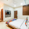 Отель OYO 4856 Hotel The Benz, фото 4