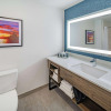 Отель La Quinta Inn & Suites by Wyndham Texas City I 45, фото 6