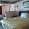 Отель Relax Inn and Suites, фото 10