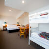 Отель Mt Buller Chalet Hotel & Suites, фото 16