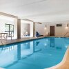 Отель Quality Inn and Suites Airport, фото 12