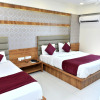 Отель Royal King by Sky Stays, фото 2