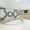 Отель Hampton Inn & Suites Barrie, фото 13