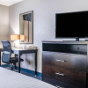 Отель Comfort Suites, фото 3