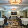 Отель Cobblestone Inn & Suites - St Marys, фото 18