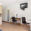 Отель Anchor Motel Noosa, фото 17