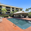 Отель Kahalu'u Bay S #204 2 Bedroom Condo by RedAwning, фото 18