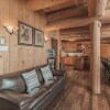 Отель Executive Double 26 - Stunning Luxury log Home With hot tub Sauna Heated Pool, фото 12