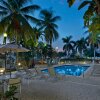 Отель Fairfield Inn And Suites By Marriott Boca Raton в Бока-Ратоне