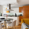Отель The Wandsworth Common - Bright & Modern 2BDR Flat overlooking the Park, фото 4