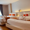 Отель De Hug Hotel & Residence, фото 3