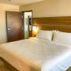 Отель Holiday Inn Express & Suites Lubbock West, an IHG Hotel, фото 7