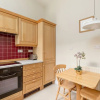 Отель Light and Spacious 2 Bedroom Flat in Heart of Edinburgh, фото 14
