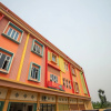 Отель OYO Life 1299 Balcony Orange Homestay, фото 23