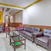 Отель OYO 91525 Hotel Bugisan, фото 9