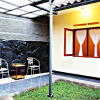 Отель De Orange Pasteur Guest House by HouseinBandung, фото 9