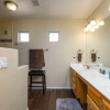 Отель Raintree 2 Bedroom Condo by RedAwning, фото 7