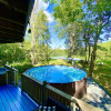 Отель Waterfront Chalet W hot-tub & Pool by RedAwning, фото 16
