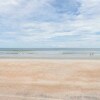 Отель Ocean's Edge, 4 Bedrooms, Sleeps 8, Ocean Front, Pet Friendly, фото 17
