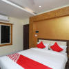 Отель OYO 18722 Hotel Sai Krishna, фото 4