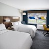 Отель Holiday Inn Express & Suites Sauk City, фото 2