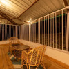 Отель The Perch - 2bhk w panoramic hill view by Roamhome, фото 9