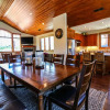 Отель Graystone 2088 4 Bedroom Home by RedAwning, фото 12