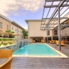 Отель City Lodge Hotel at OR Tambo International Airport, фото 16