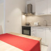 Отель Modern 2 Beds Flat 5 Mins From Trastevere St, фото 3