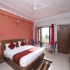 Отель OYO 11877 Royal Residency, фото 5