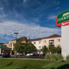 Отель Courtyard By Marriott Wichita East, фото 1